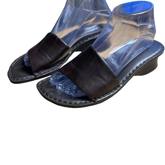 Kenneth Cole Reaction Women's Slip On Sandals Soft Leather Size 8 Sku 2462 - Picture 13 of 13